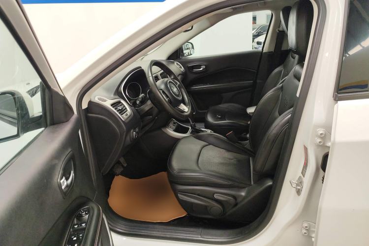 Used Jeep Compass 2017 200T Automatic Family Edition