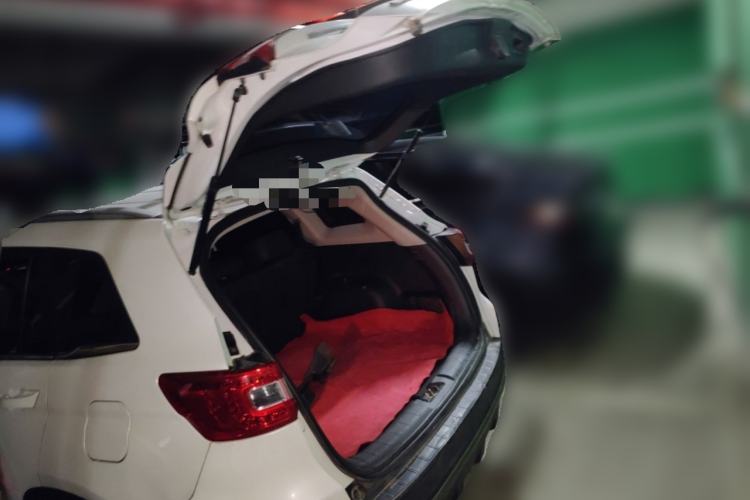 Used CHANGAN CS75 2016 2.0L Manual Luxury Version China V Standard Trunk