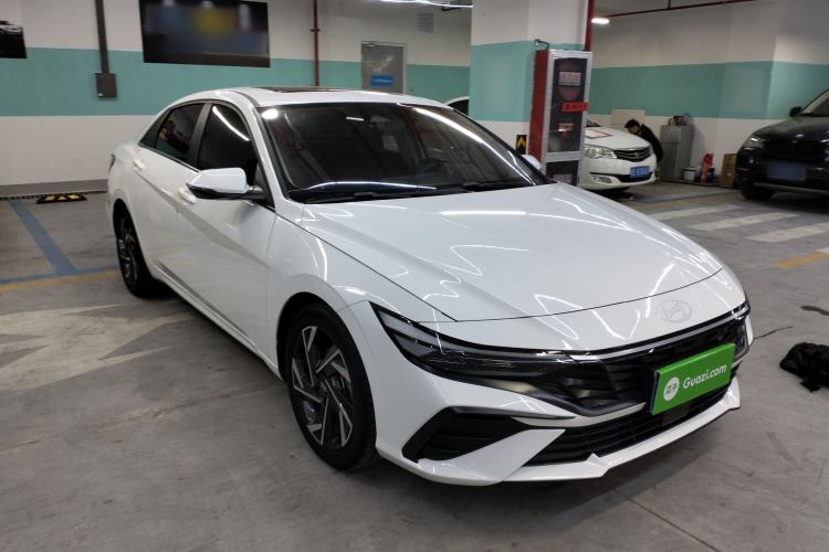 Used Hyundai Elantra 2023 1.5L CVT LUX Prestige Edition Exterior 1