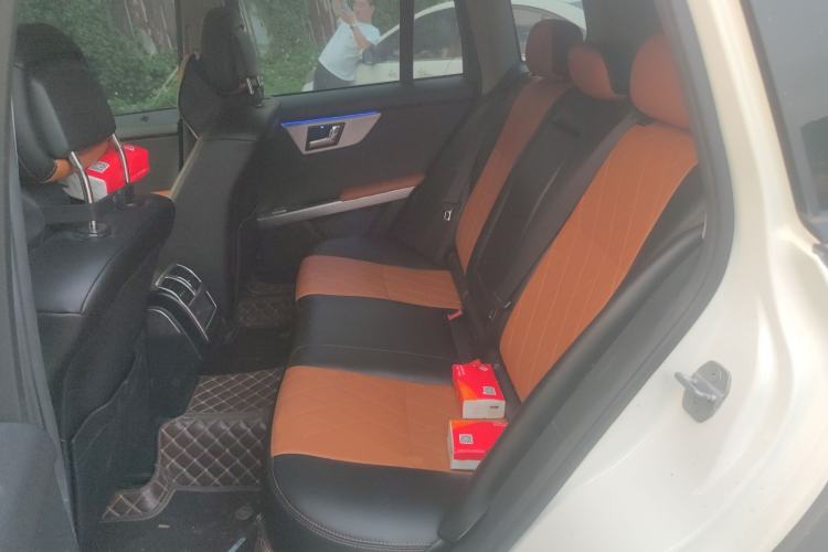 Used Mercedes-Benz GLK-Class 2011 GLK 300 4MATIC Dynamic Model Left Rear Seat