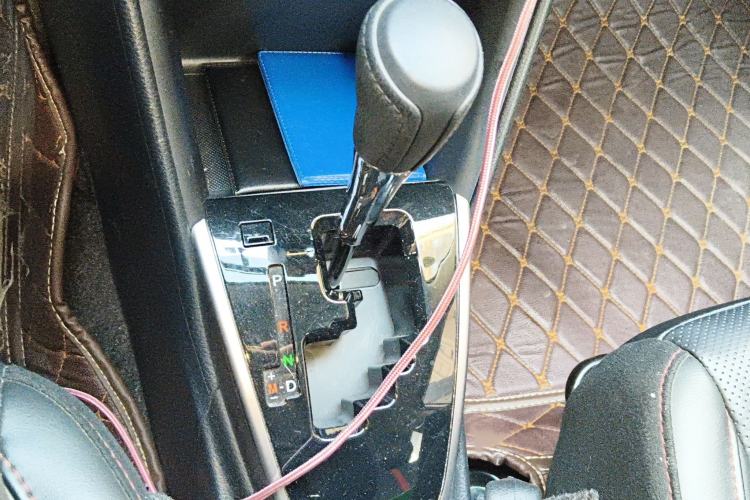 Used Toyota YARiS L Zhi Xuan 2021 X-Trail 1.5L CVT Luxury Edition Gear Lever