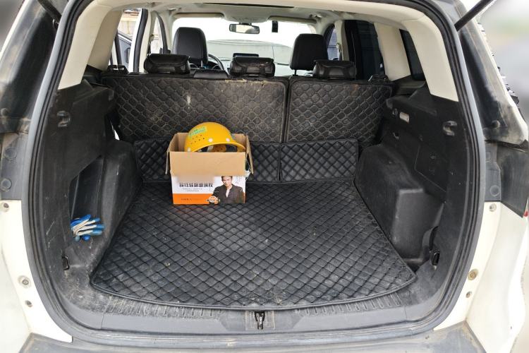 Used Ford Kuga 2015 1.5L GTDi Two-Wheel Drive Fashion Edition Trunk