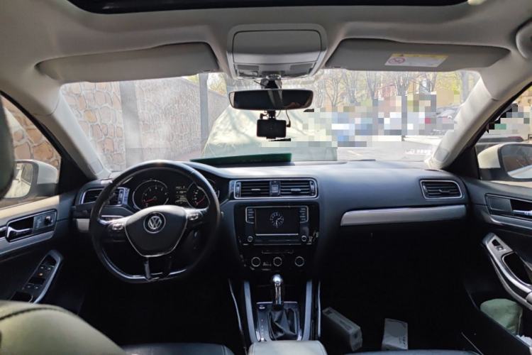 Used Volkswagen Sagitar 2018 1.6L Automatic Comfort Model
