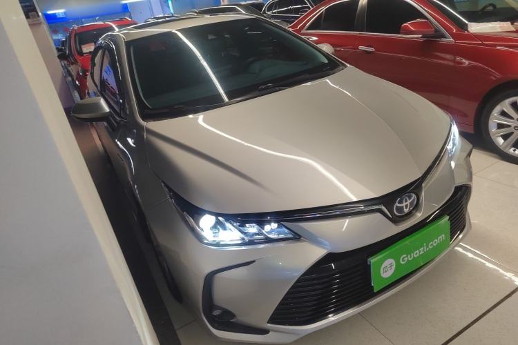 Used Toyota Corolla 2021 Dual-Motor 1.8L E-CVT Elite Edition
