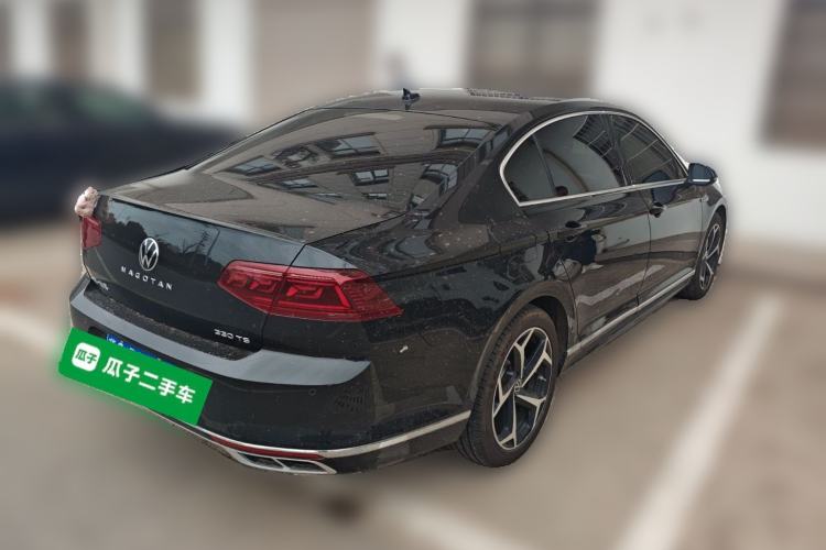 Used Volkswagen Magotan 2023 2 Million Units Commemorative Edition 330TSI DSG Luxury Version Rear Right 45 Deg