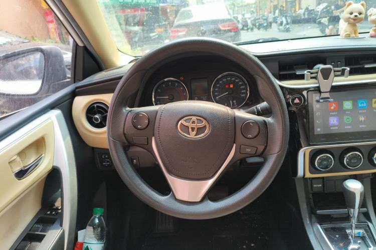 Used Toyota Corolla 2017 Revised Version 1.2T S-CVT GL-i
