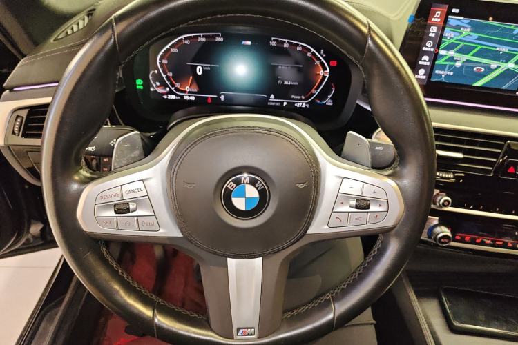 Used BMW 5 Series 2023 530Li Luxury Edition M Sport Package Steering Wheel