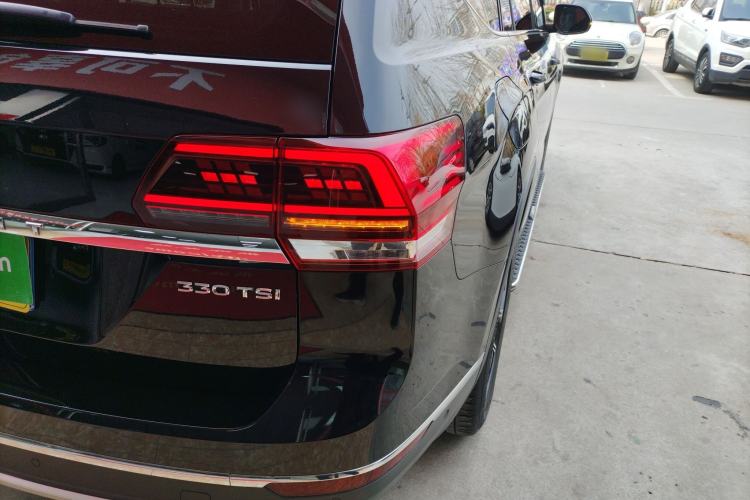 Used Volkswagen Teramont 2019 330TSI Two-Wheel-Drive Luxury Edition China V Standard
