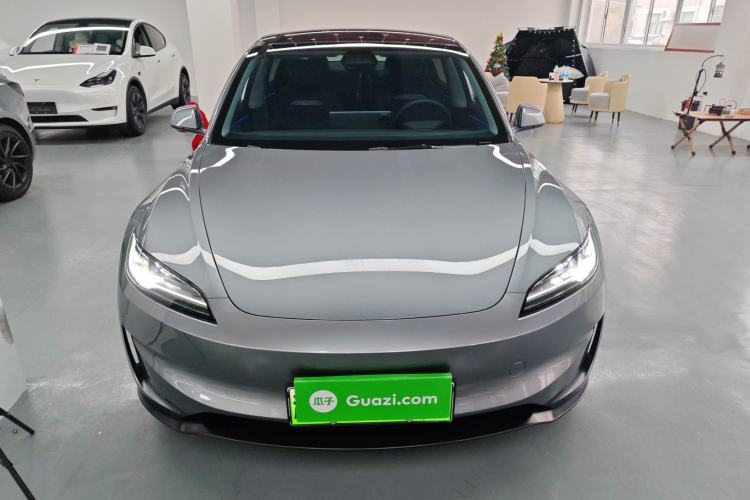 Used Tesla Model 3 2024 High-Performance All-Wheel-Drive Version