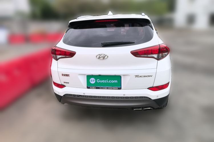 Used Hyundai Tucson 2015 1.6T Dual-Clutch Two-Wheel-Drive Smart Model Rear