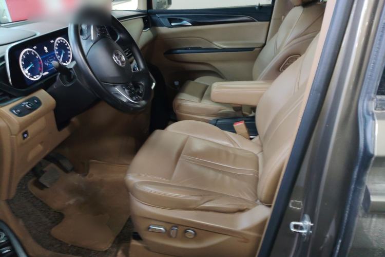 Used Buick GL8 2020 ES Land Cruiser 653T Luxury Edition
