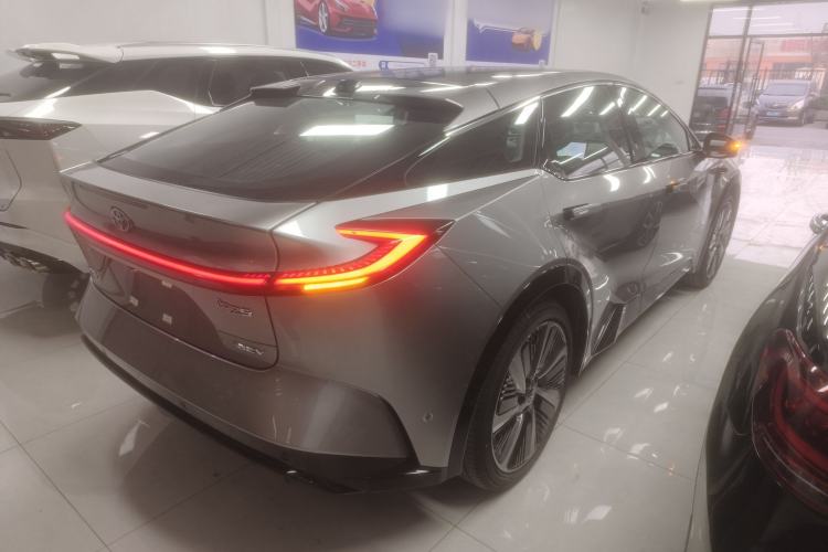 Used Toyota bZ5 2025 Model 630 MAX Smart Driving Edition
