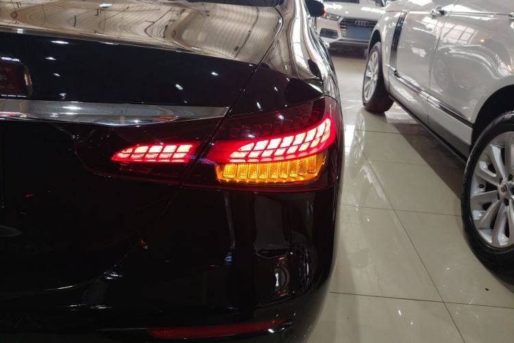 Used Mercedes-Benz E-Class 2022 Second Facelift E 300 L Fashion Edition