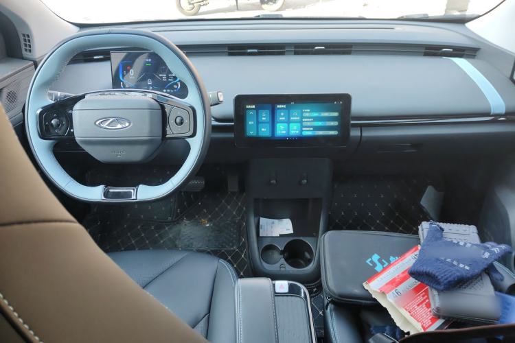 Used Chery New Energy Boundless Pro 2022 301km "WoW" Edition Lithium Iron Phosphate
