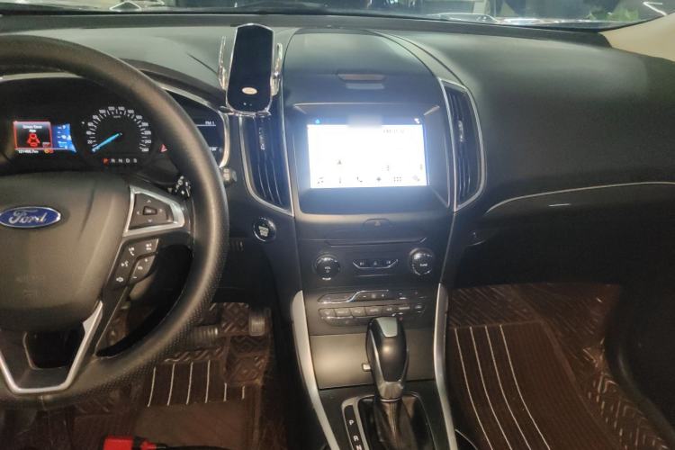 Used Ford Edge 2016 EcoBoost 245 Four-Wheel Drive Titanium Edition 7-Seater