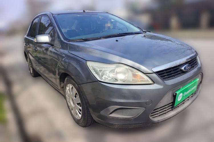 Used Ford Focus 2011 Sedan 1.8L Manual Classic Model
