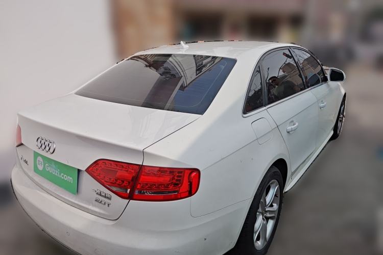 Used Audi A4L 2011 2.0 TFSI Standard Model
