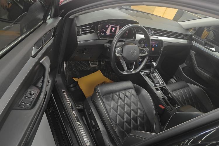 Used Volkswagen Magotan GTE Plug-in Hybrid 2022 GTE Luxury Model