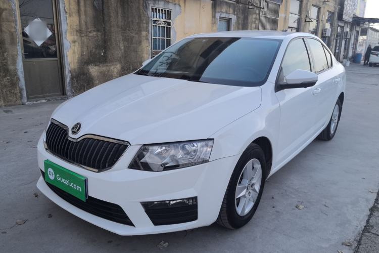 Used Skoda Octavia 2017 Classic Model 1.6L Automatic Standard Edition