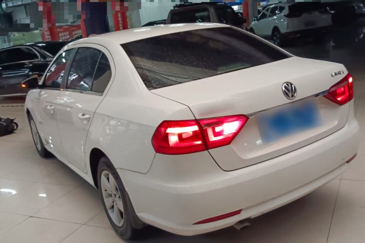 Used Volkswagen Lavida 2013 Revised Classic 1.6L Manual Fashion Edition Rear Left 45 Deg