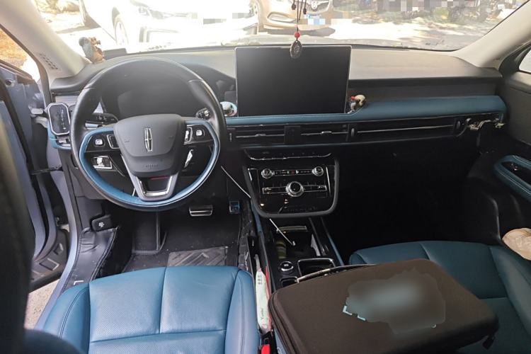 Used Lincoln Corsair 2022 2.0T Two-Wheel-Drive Alaska Glacier Limited Edition
