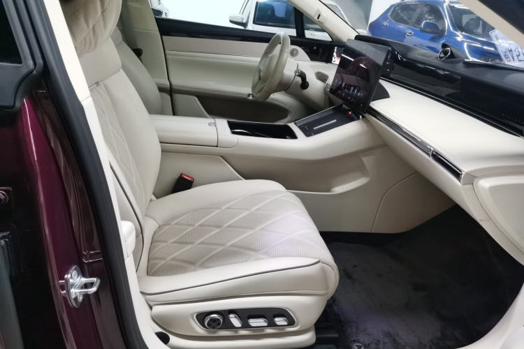 Used Hima Stelato S9 2025 Extended-Range Ultra Right Front Seat