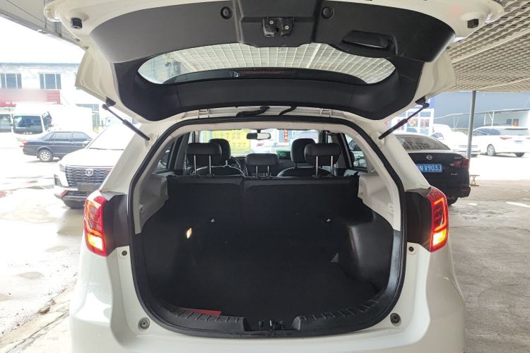 Used GAC Trumpchi GS5 Super 2015 1.8T Automatic All-Wheel Drive Luxury Navigation Edition
