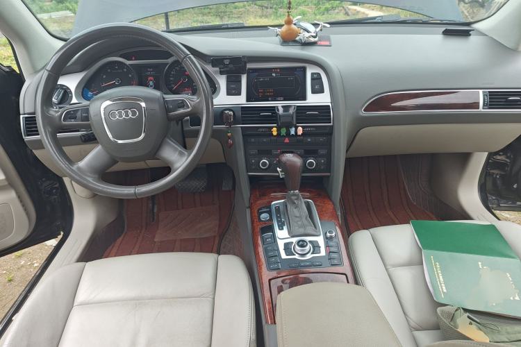 Used Audi A6L 2011 2.8 FSI Luxury Model
