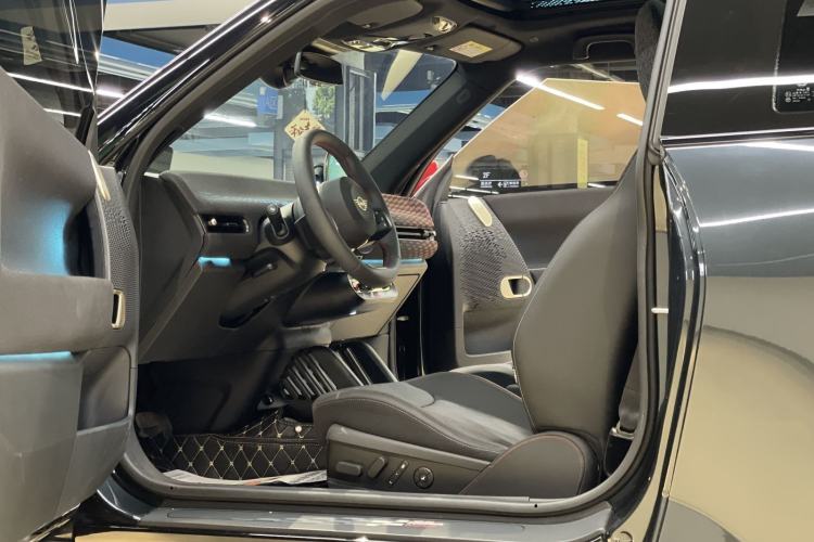 Used MINI Electric COOPER 2024 452km COOPER SE Racing Driver Interior 1