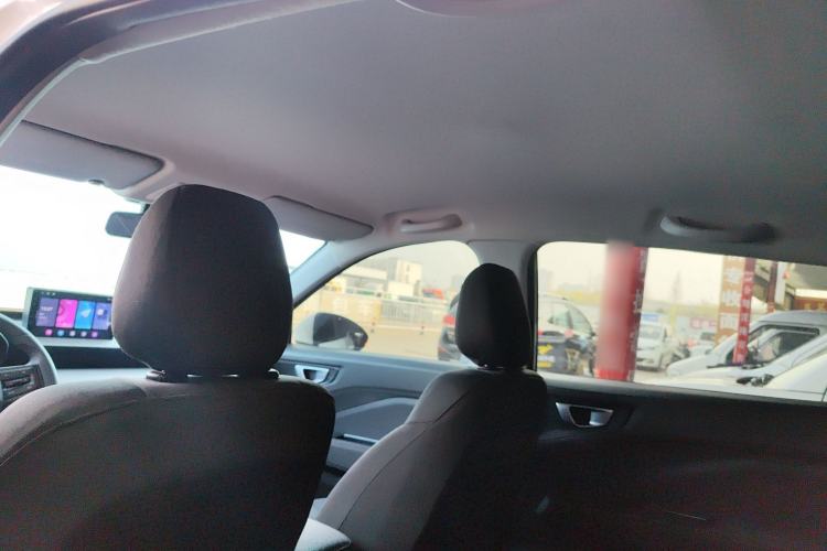 Used Wuling Alvez 2022 1.5L Manual Free-Style Model