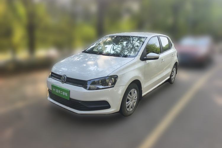 Used Volkswagen Polo 2016 1.4L Manual Fashion Model