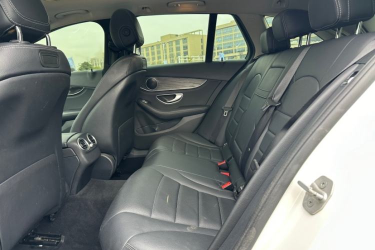 Used Mercedes-Benz C-Class 2015 C 200 station wagon