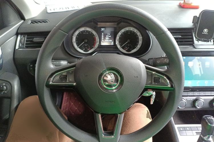 Used Skoda Octavia 2019 TSI230 DSG Luxury Edition