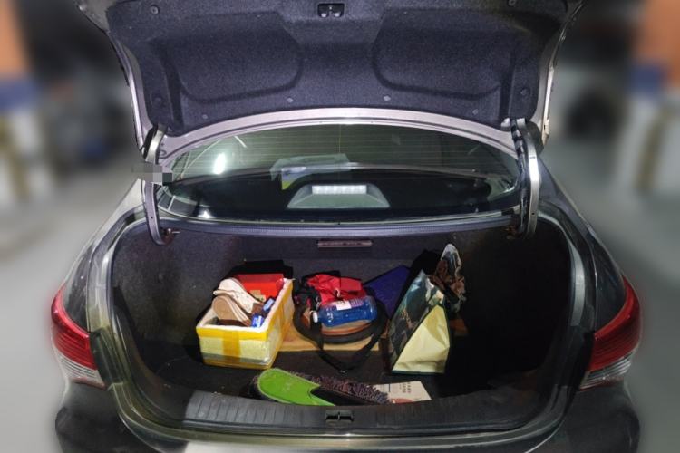 Used Nissan Sylphy 2012 Classic 1.6XE Manual Comfort Edition Trunk