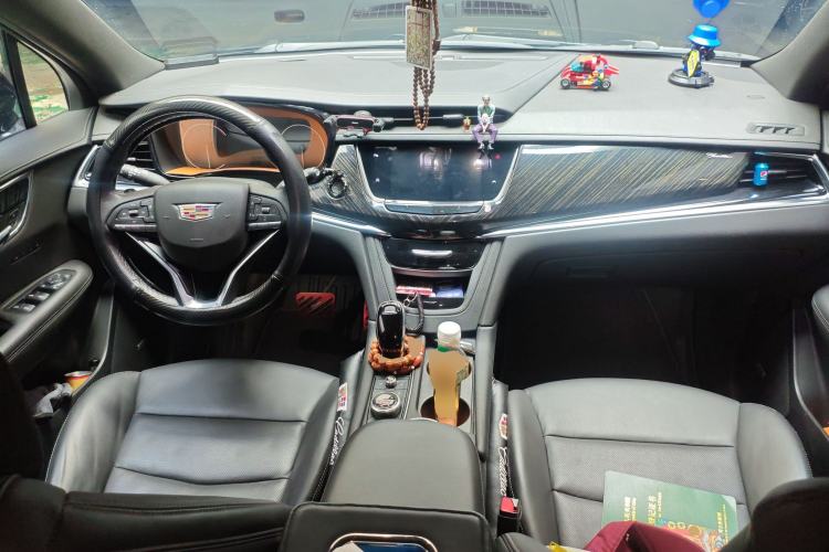 Used Cadillac XT6 2021 2.0T Six-Seater Four-Wheel-Drive Luxury Version