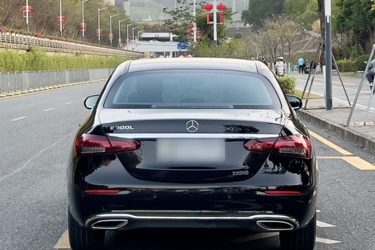 Used Mercedes-Benz E-Class 2021 Restyled E 300 L Luxury Edition
