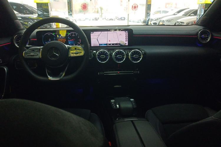 Used Mercedes-Benz A-Class 2021 A 200 L Sport Sedan Fashion Model