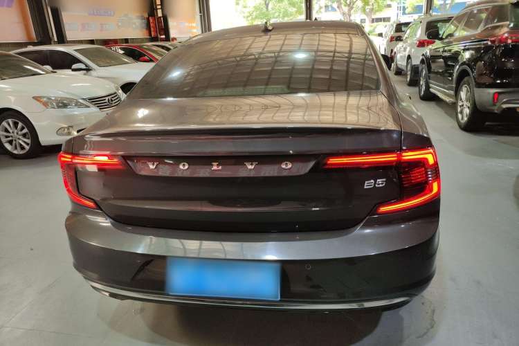 Used Volvo S90 2021 B5 Zhiyi Luxury Edition
