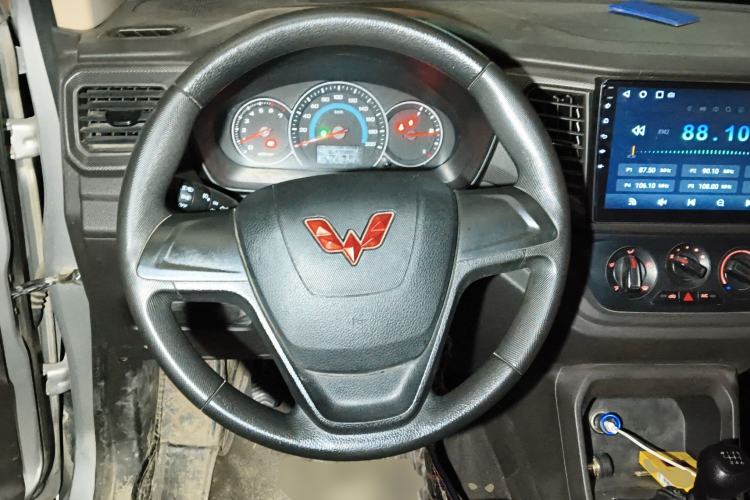 Used Wuling Hongguang V 2021 1.5L Refreshed Enjoyment Edition LAR