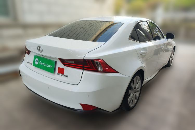 Used Lexus IS 2015 200t F SPORT