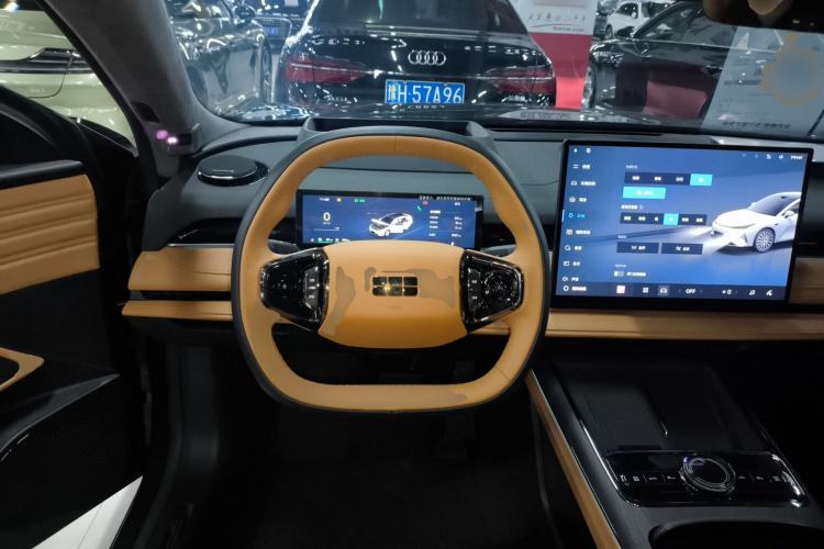 Used Geely Galaxy 8 2025 130km EM-P Starship Edition Steering Wheel