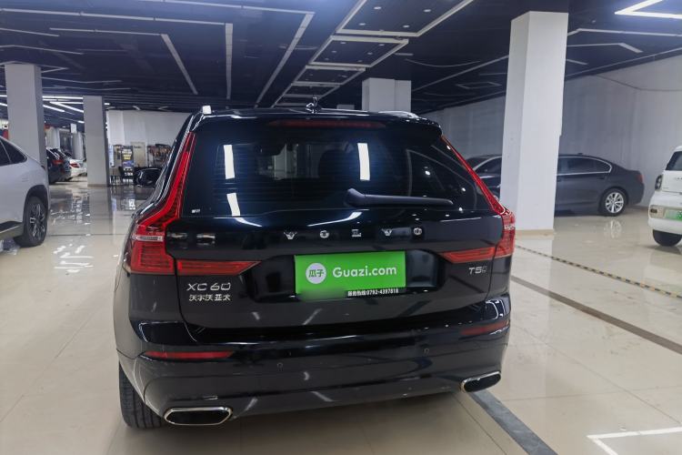 Used Volvo XC60 2019 T5 4x4 Smart Edition China V Standard
