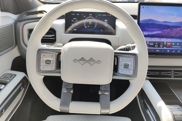 Used Formula Leopard Titanium 3 2025 501KM All-Wheel Drive Intelligent Driving Ultra Version