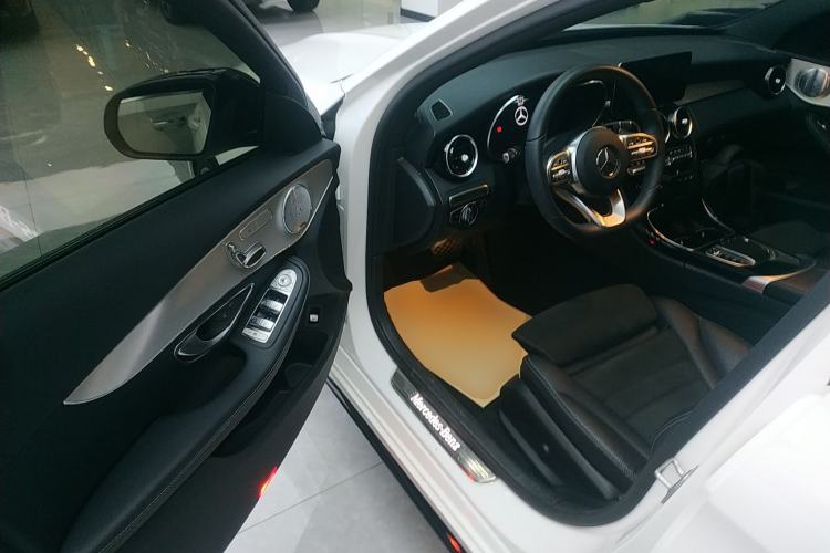 Used Mercedes-Benz C-Class 2021 C 260 Star Edition Driver Seat