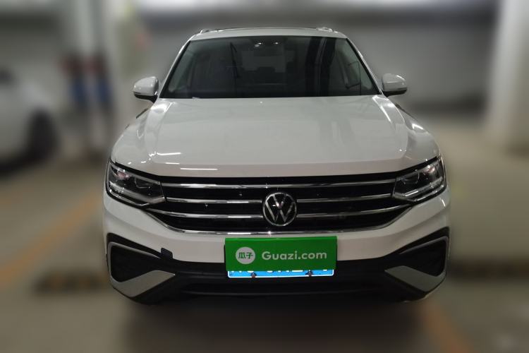 Used Volkswagen Tiguan L 2023 280TSI Automatic Two-Wheel Drive Trendy Innovation Limited Edition Exterior 1