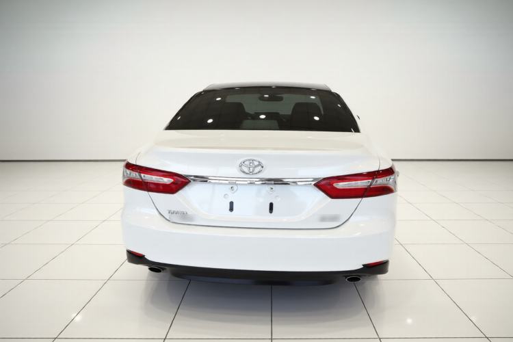 Used Toyota Camry 2018 2.5G Luxury Edition
