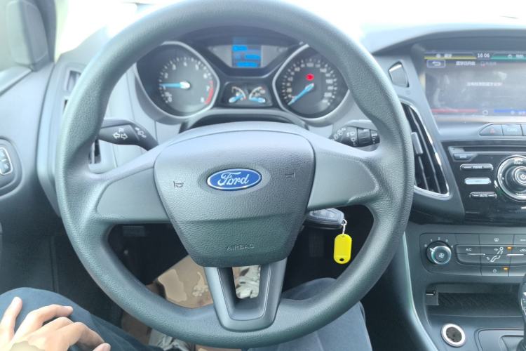 Used Ford Focus 2015 Hatchback 1.6L Automatic Comfort Model