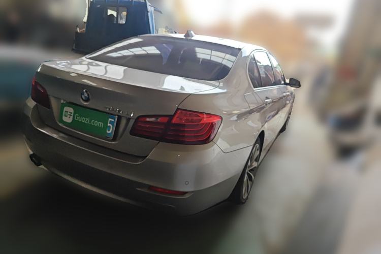 Used BMW 5 Series 2014 528Li Leading Model
