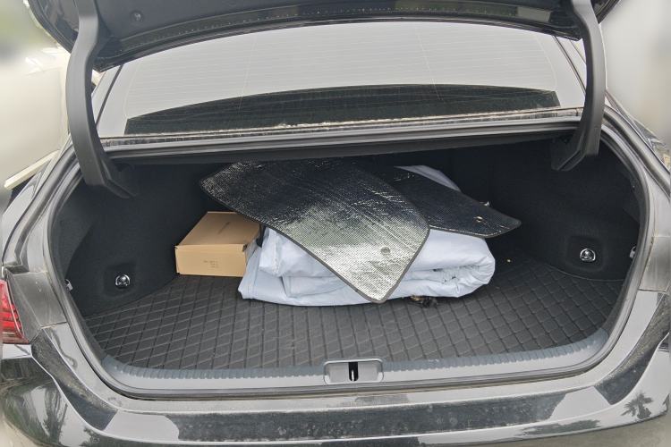 Used Lexus ES 2023 200 Excellence Edition
