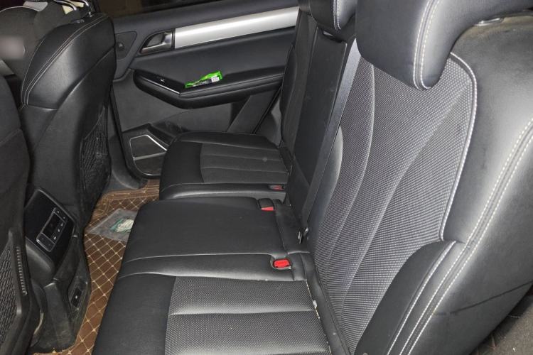 Used BYD Tang 2019 2.0T Automatic SmartConnect Luxury 7-Seater China VI Standard